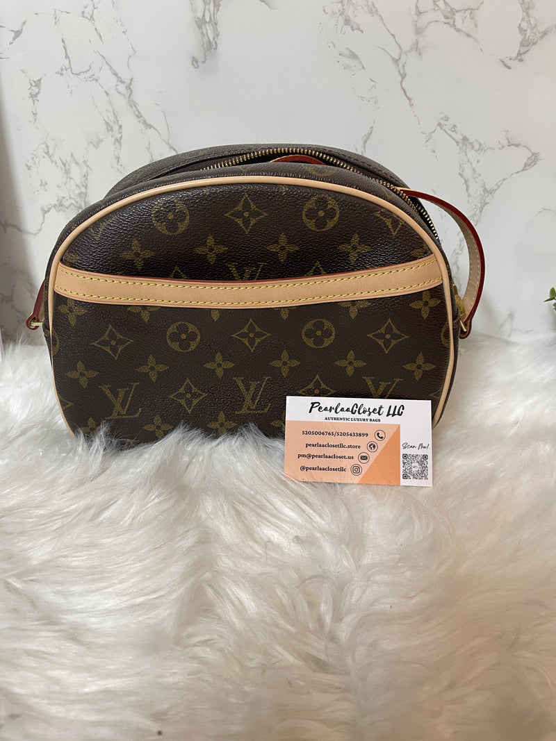 LOUIS VUITTON Monogram Canvas Blois