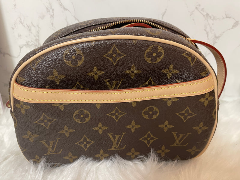 LOUIS VUITTON Monogram Canvas Blois