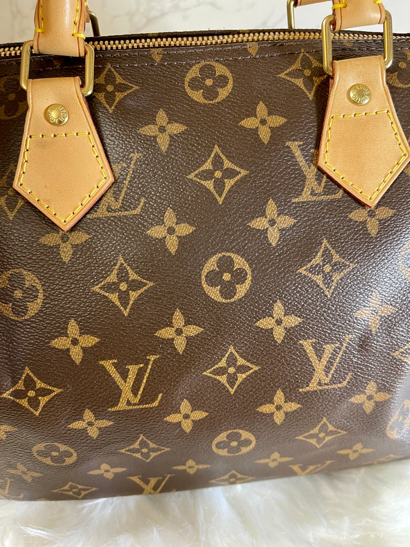 LOUIS VUITTON Monogram Canvas Speedy Bandouliere 30