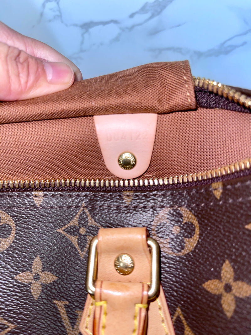 LOUIS VUITTON Monogram Canvas Speedy Bandouliere 30