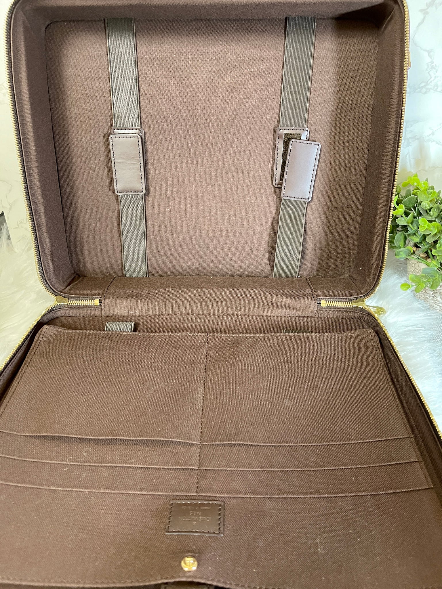 Louis Vuitton Damier Canvas N53355 Sabana Computer Case / Laptop Bag for  Unisex - The Attic Place