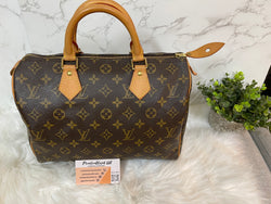 LOUIS VUITTON Monogram Canvas Speedy 30