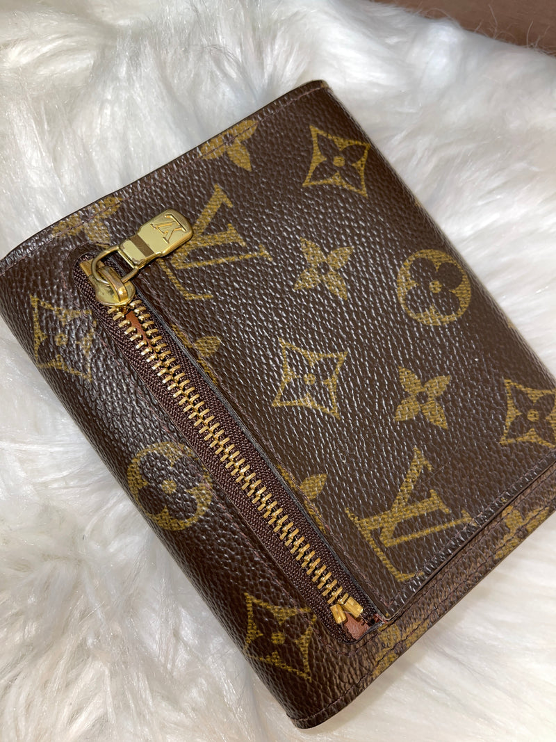 LOUIS VUITTON Monogram Koala Wallet