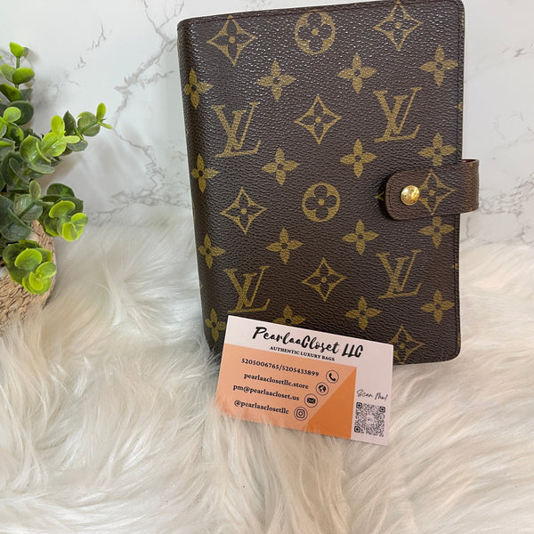 LOUIS VUITTON Agenda MM