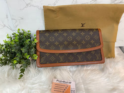 LOUIS VUITTON Monogram Pochette Dame