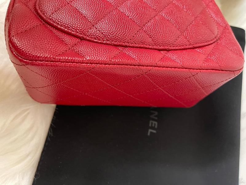 CHANEL 17B Red Caviar Square Mini Classic Flap