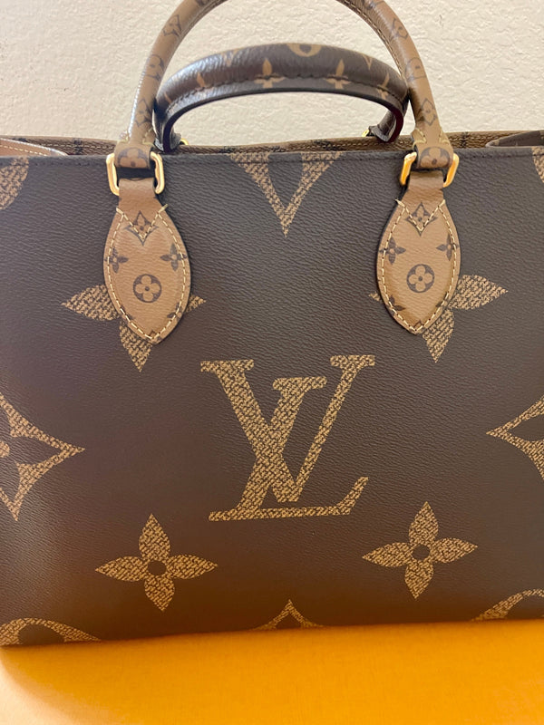 LOUIS VUITTON OnTheGo Reverse Monogram 2020 MM