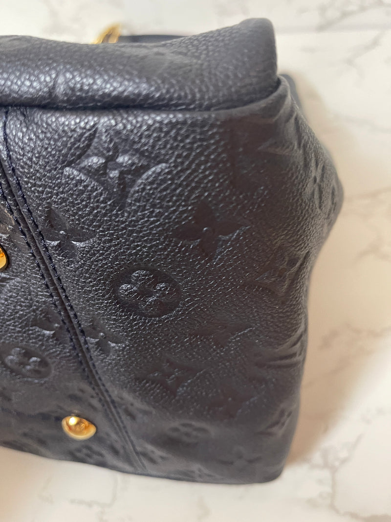 LOUIS VUITTON Empreinte Artsy MM Navy