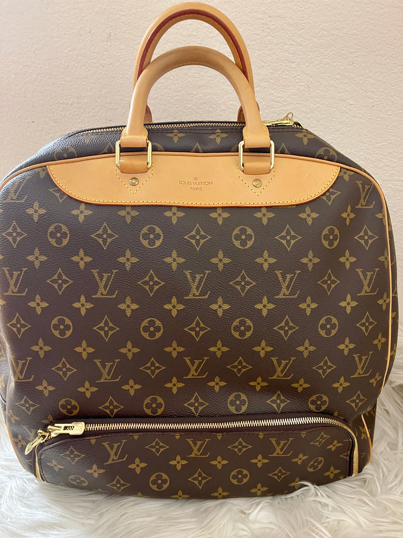 LOUIS VUITTON Evasion 45 Monogram Travel Bag