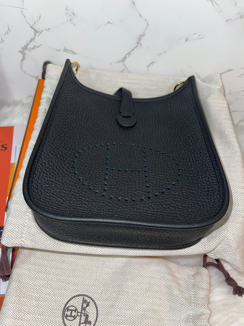 HERMES Taurillon Clemence Evelyne TPM Black (NEW!!)