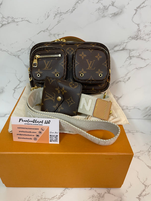 LOUIS VUITTON Monogram Utility Crossbody