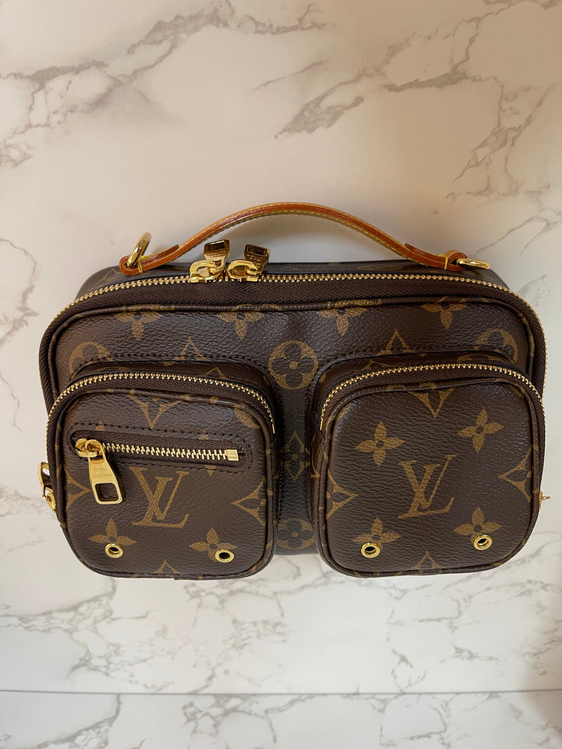 LOUIS VUITTON Monogram Utility Crossbody