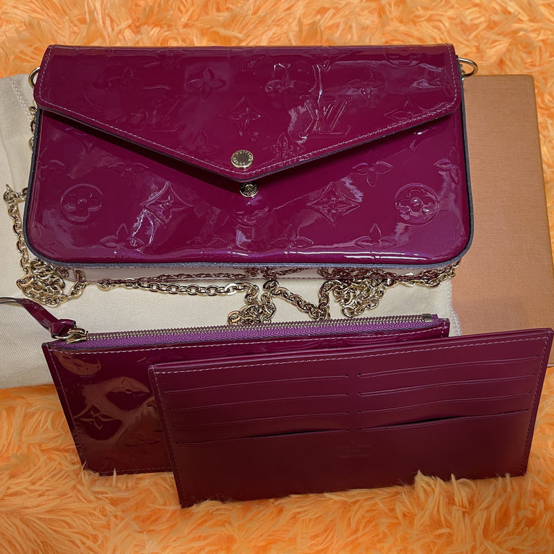 LOUIS VUITTON Pochette Felicie Vernis Magenta