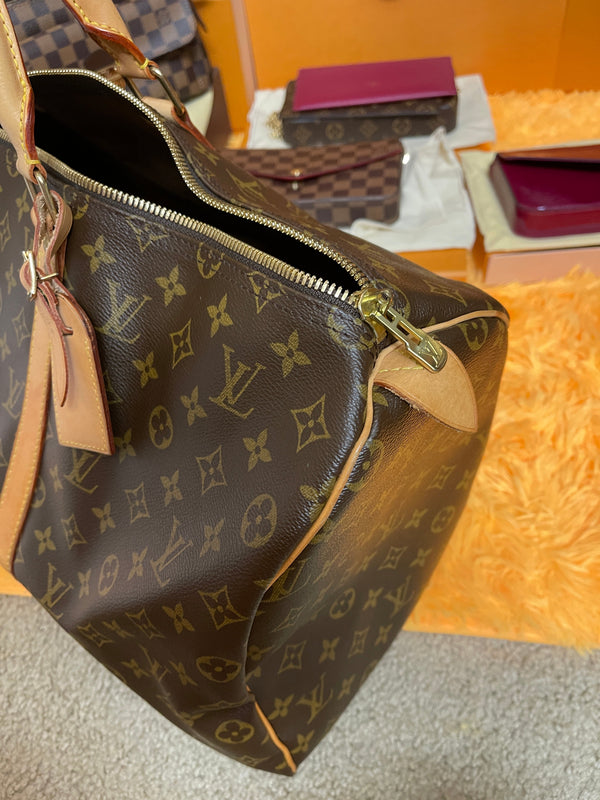 LOUIS VUITTON Monogram Canvas Keepall 50