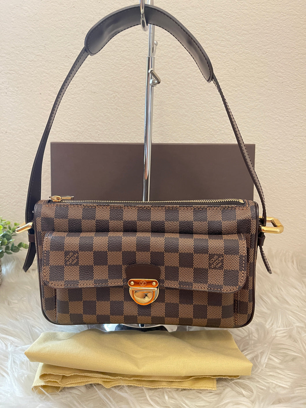 LOUIS VUITTON Damier Ebene Canvas Ravello GM – PearlaaClosetLLC