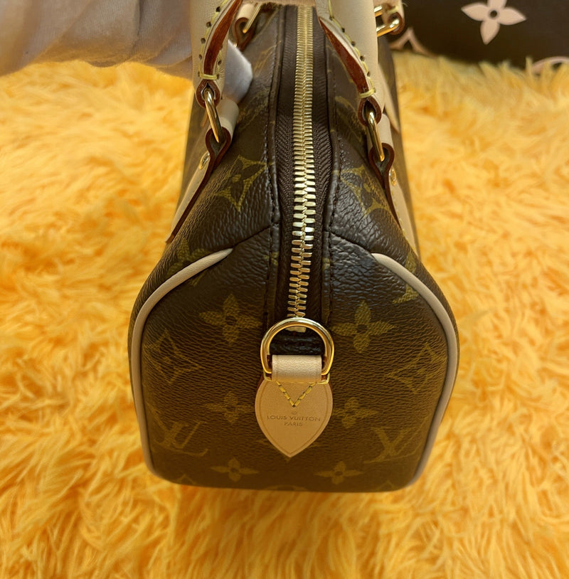 LOUIS VUITTON Speedy Bandoulière 20 ( Brand New 2021 )