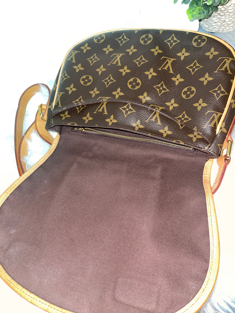 LOUIS VUITTON Monogram Menilmontant PM