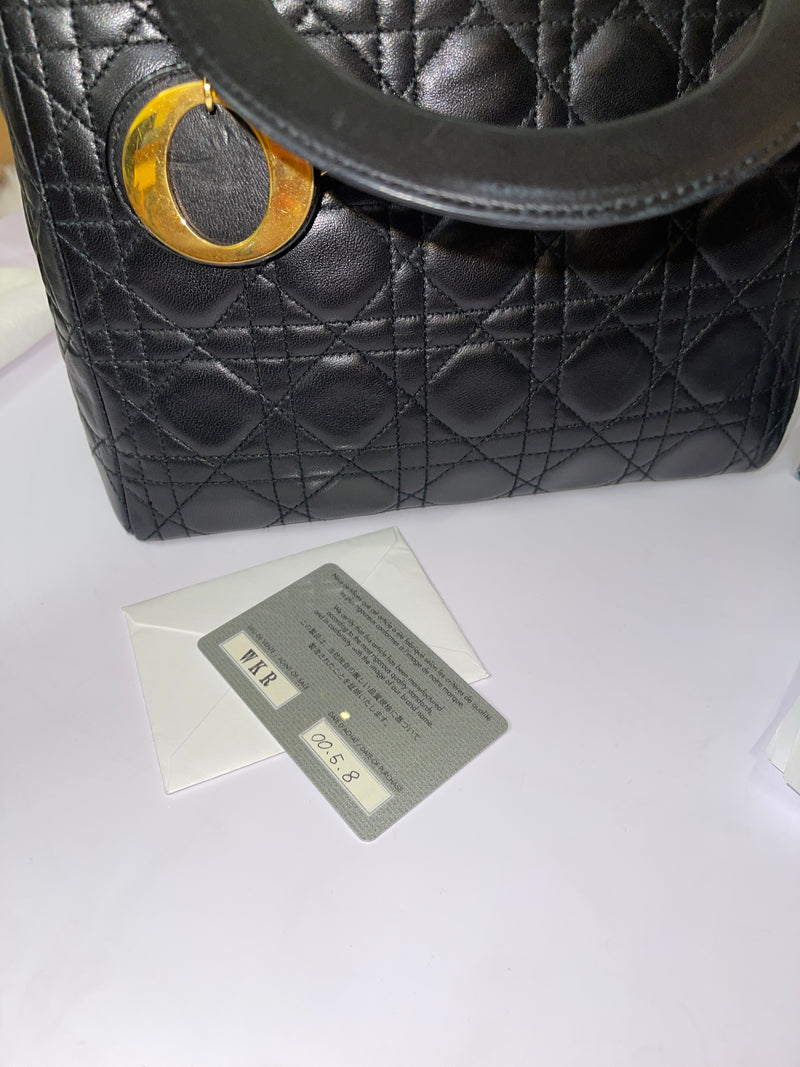 CHRISTIAN DIOR Lady Dior Black - Medium