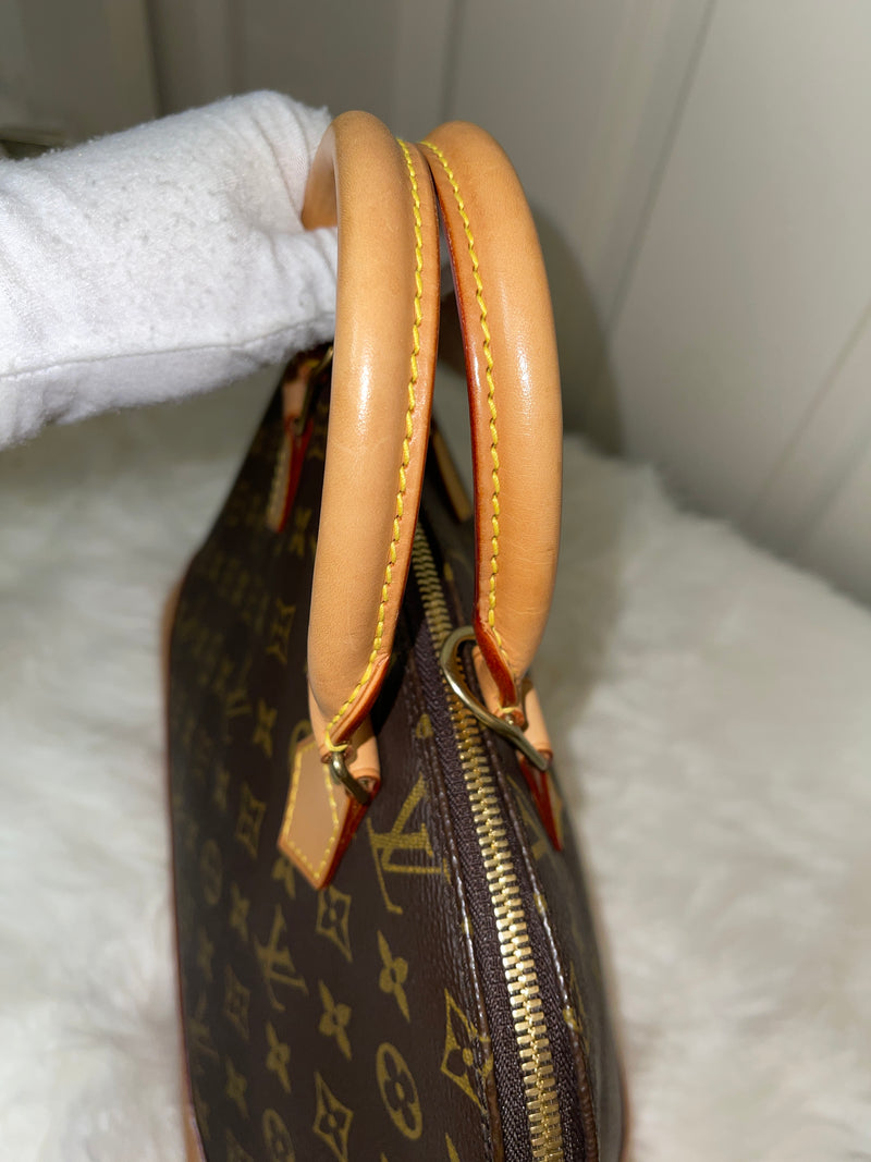 LOUIS VUITTON Monogram Canvas Alma PM