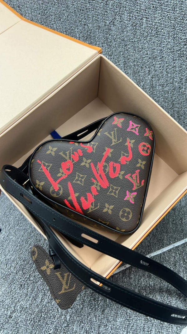 LOUIS VUITTON Fall In Love Sac Coeur Monogram (BRAND NEW!!)