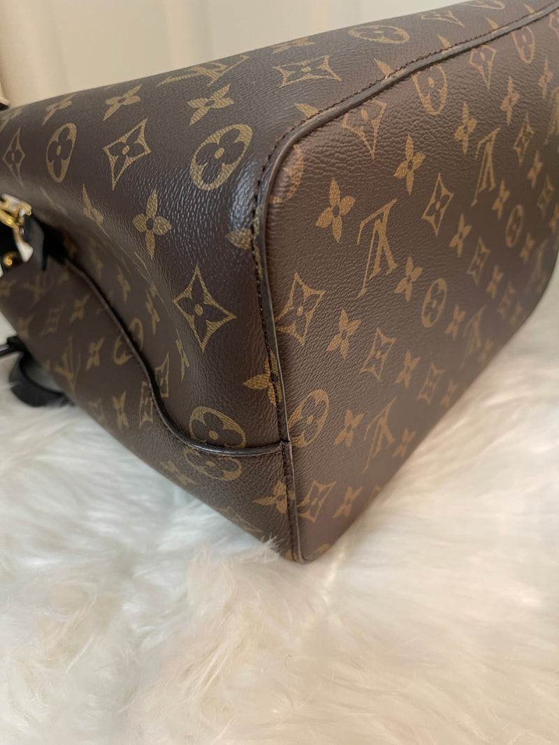 LOUIS VUITTON Black Monogram Canvas Neonoe Bag