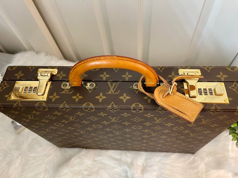 LOUIS VUITTON President Classeur Attache Hard Trunk Case