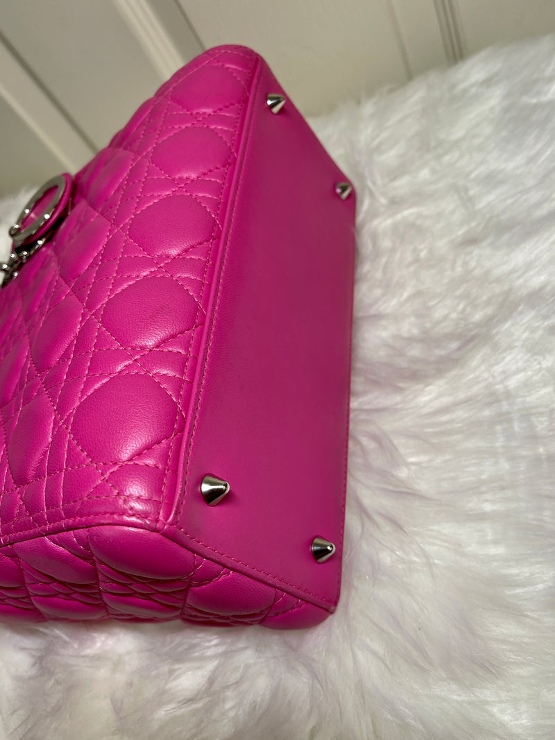 CHRISTIAN DIOR Lambskin Cannage Medium Lady Dior Pink