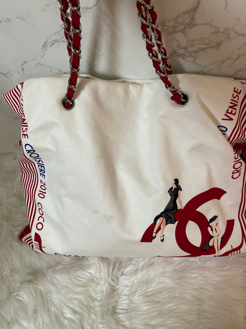 CHANEL Paris-Venice Bon Bon Tote