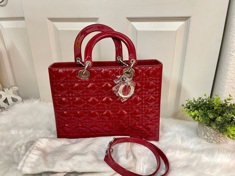 CHRISTIAN DIOR Lady Dior Patent Leather Cannage Red (Large)