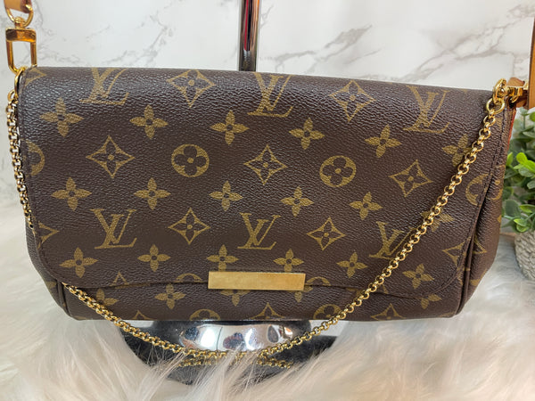 LOUIS VUITTON Monogram Favorite MM