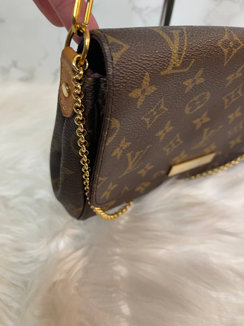 LOUIS VUITTON Monogram Favorite MM