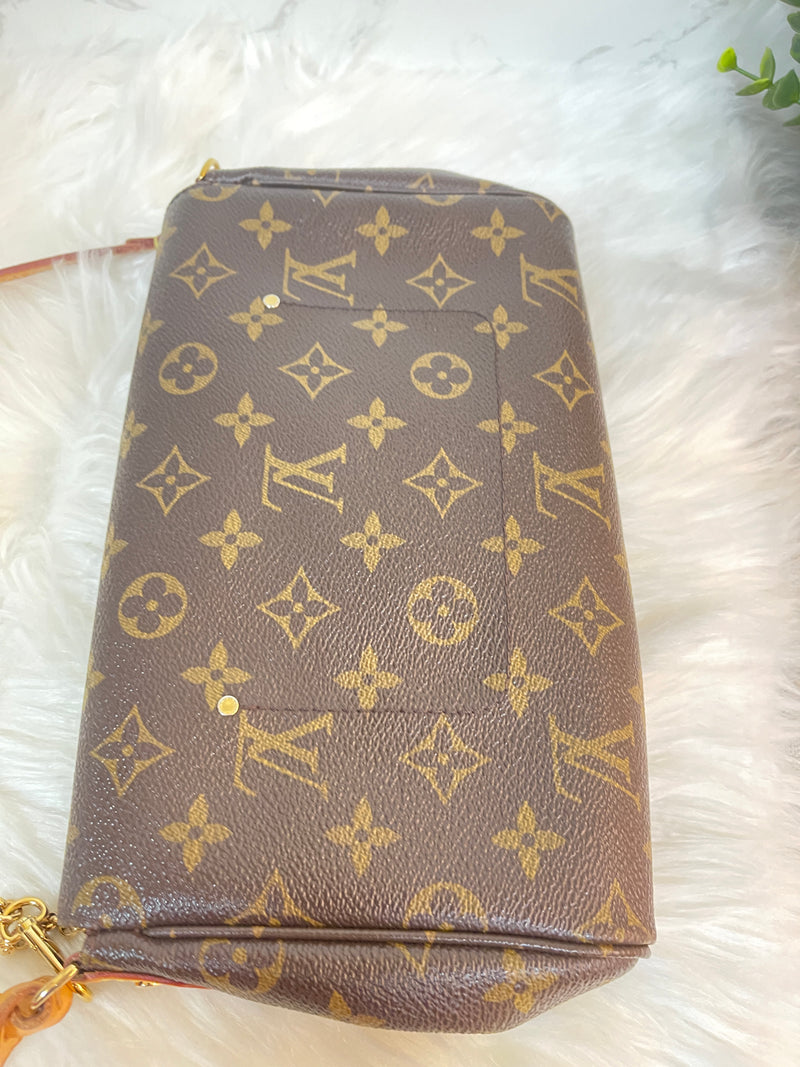 LOUIS VUITTON Monogram Favorite MM