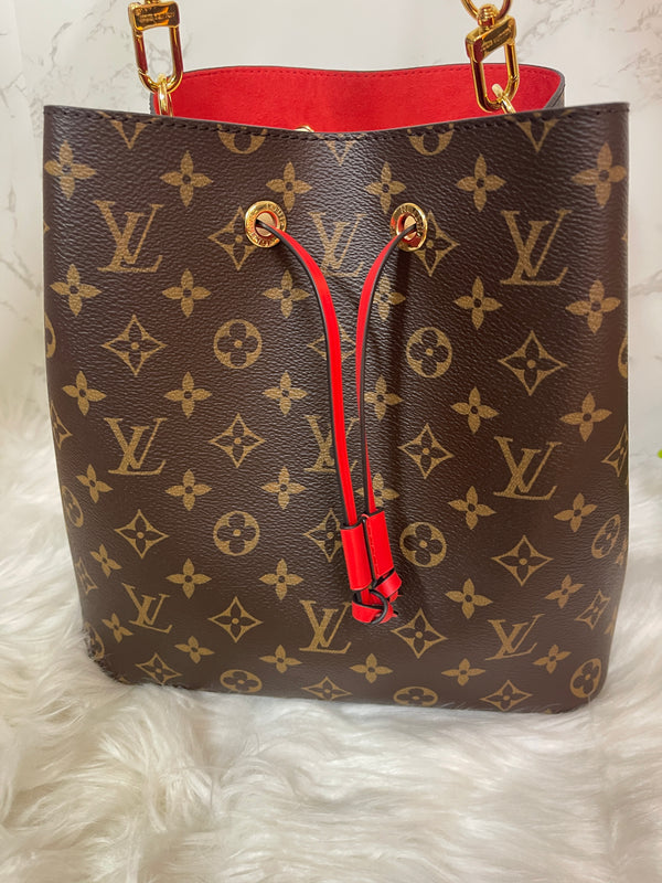 LOUIS VUITTON Red Neonoe Monogram