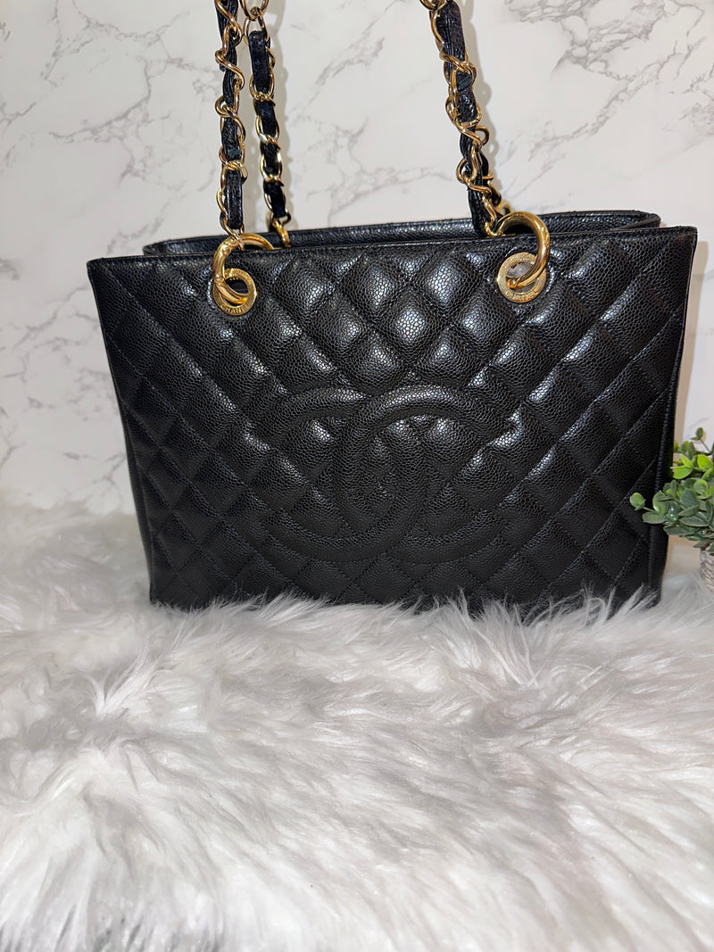 CHANEL Caviar Grand Shopping Tote GST Black