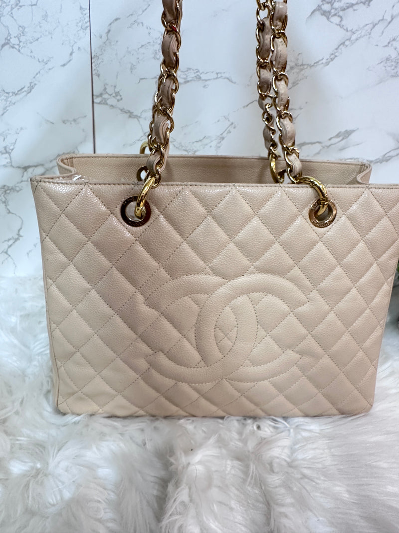 CHANEL Caviar Grand Shopping Tote GST Beige