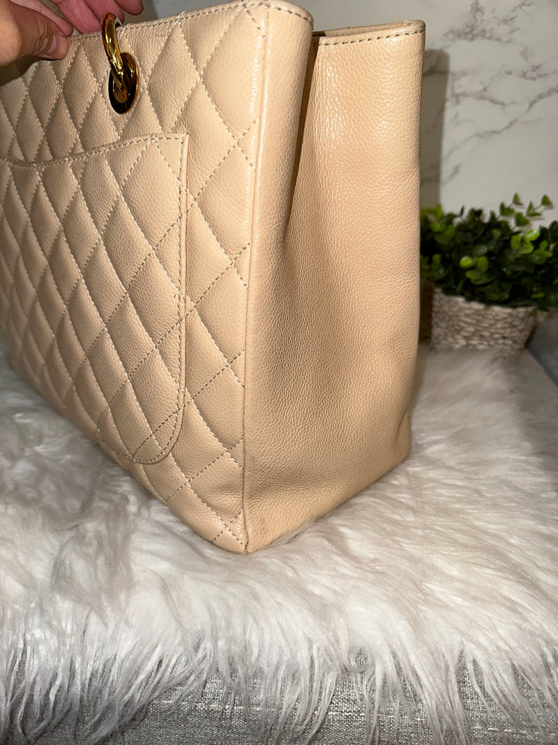 CHANEL Caviar Grand Shopping Tote GST Beige