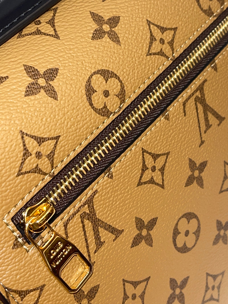 LOUIS VUITTON Pochette Metis Reverse (New 2022)