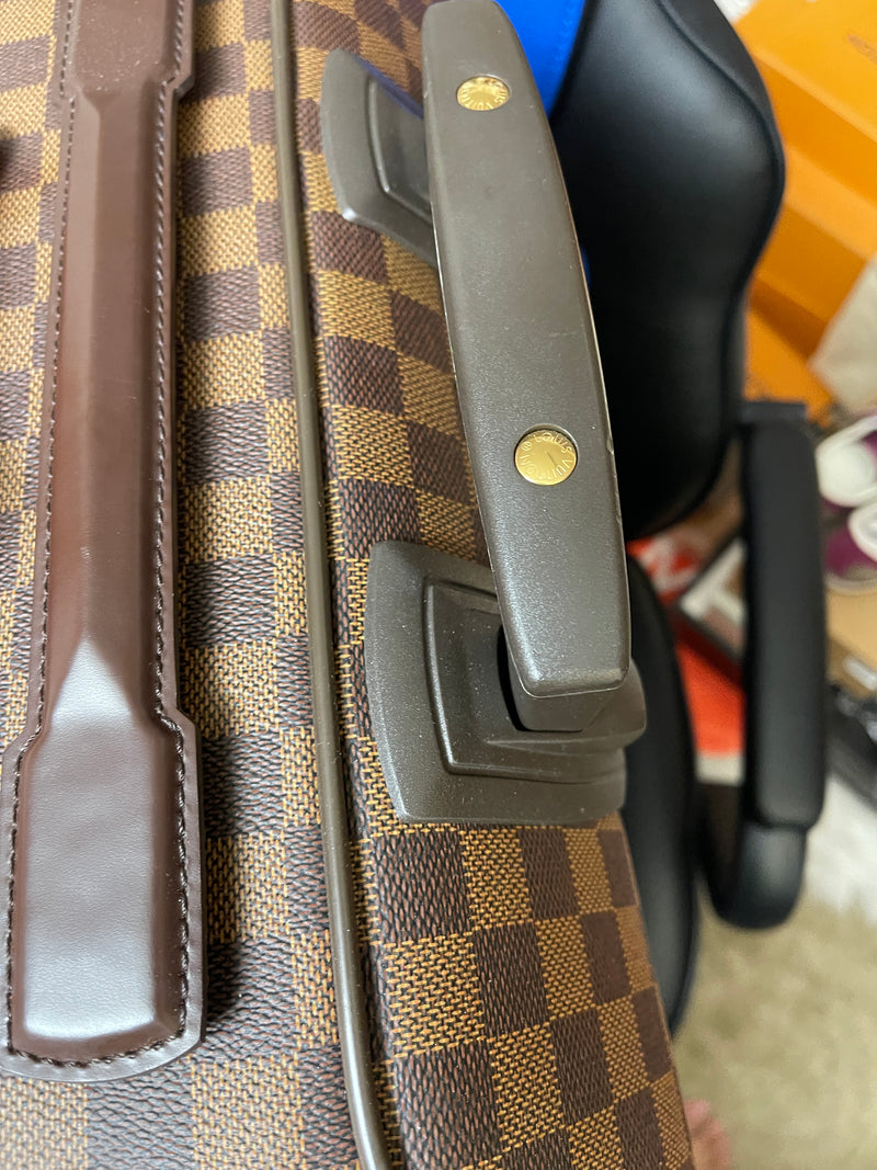 LOUIS VUITTON Pegase 55 Damier Ebene