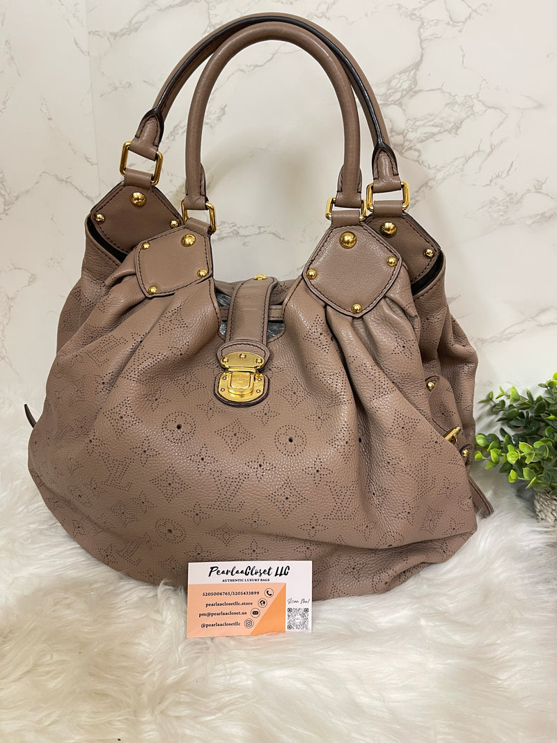 LOUIS VUITTON Mahina L in Sable