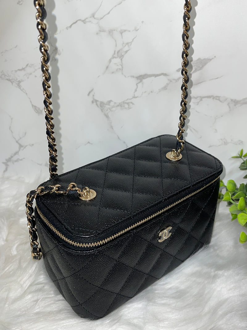 CHANEL Caviar Vanity Case (BRAND NEW 2022)