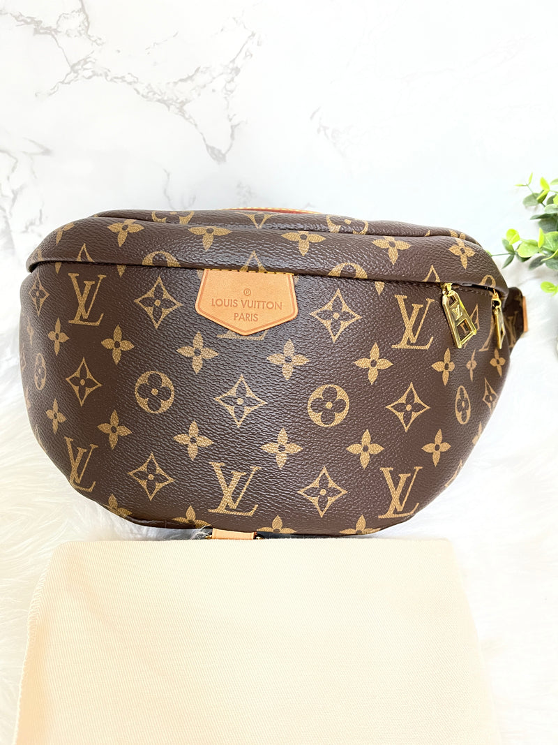 LOUIS VUITTON Monogram Bumbag