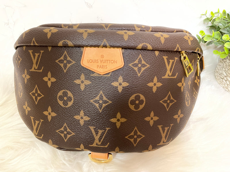 LOUIS VUITTON Monogram Bumbag