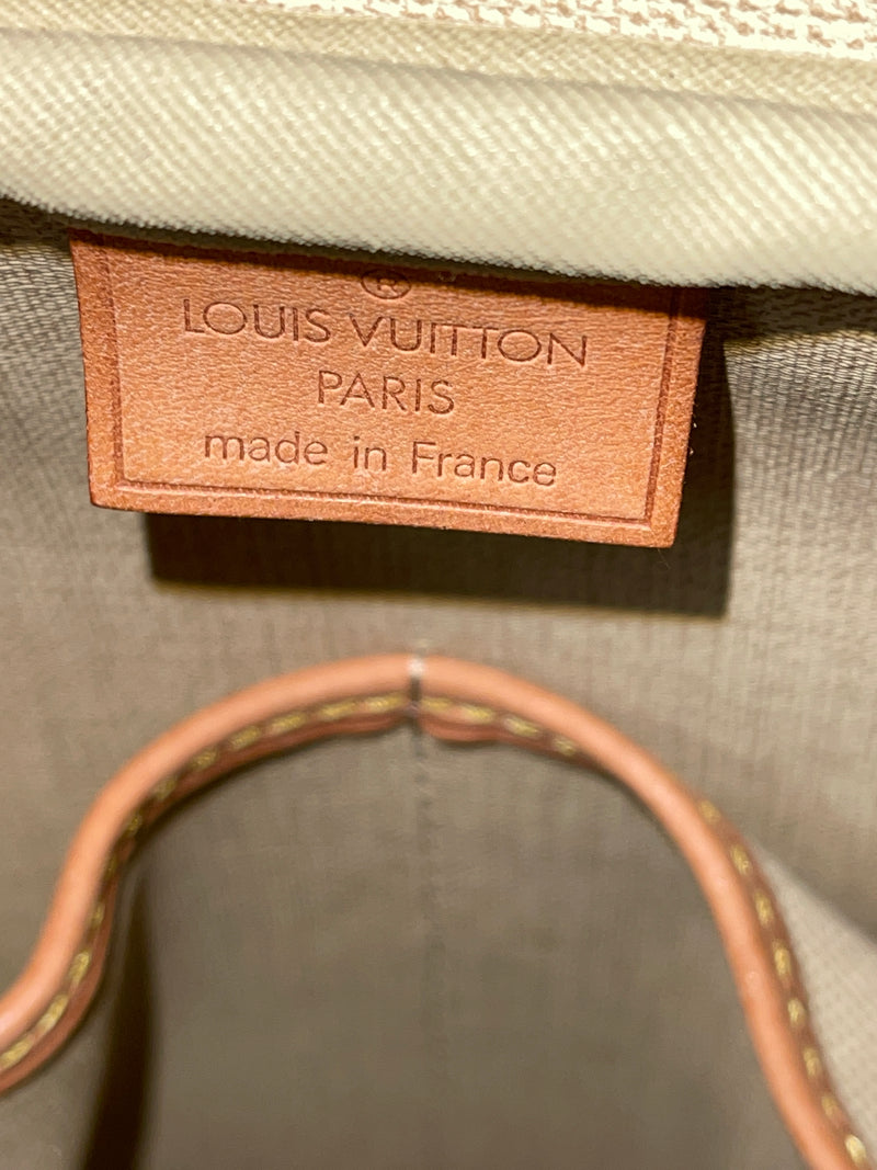 LOUIS VUITTON Monogram Canvas Deauville