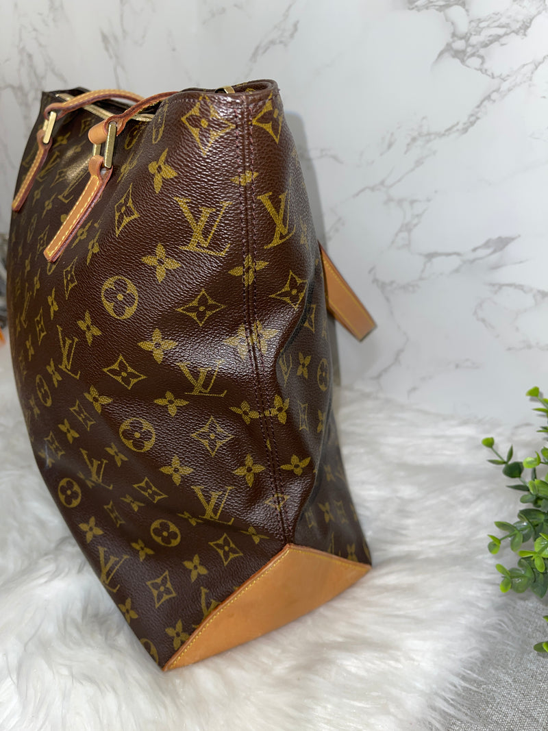 LOUIS VUITTON Cabas Mezzo