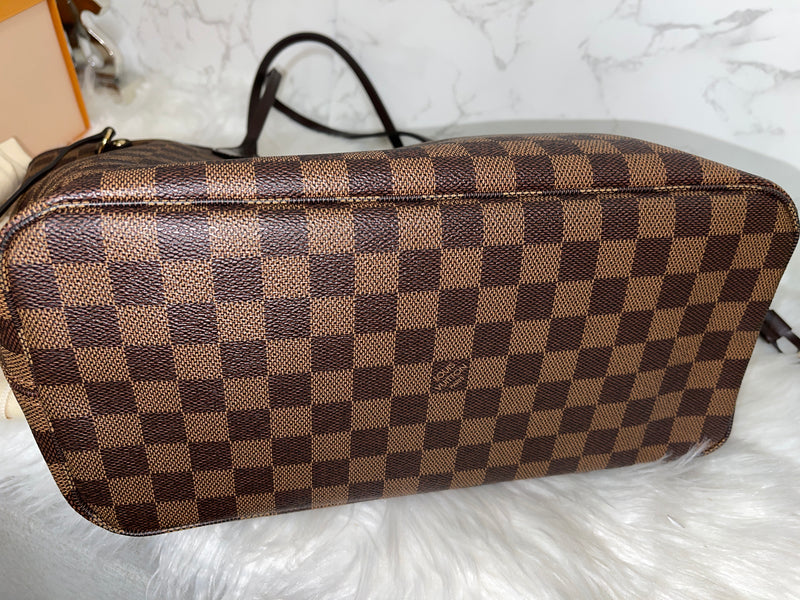 LOUIS VUITTON Damier Ebene Neverfull MM