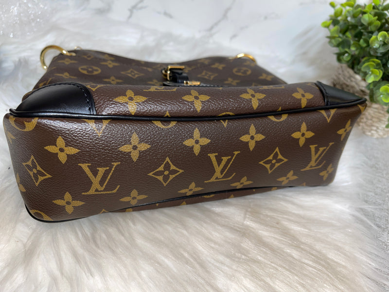 LOUIS VUITTON Odéon PM