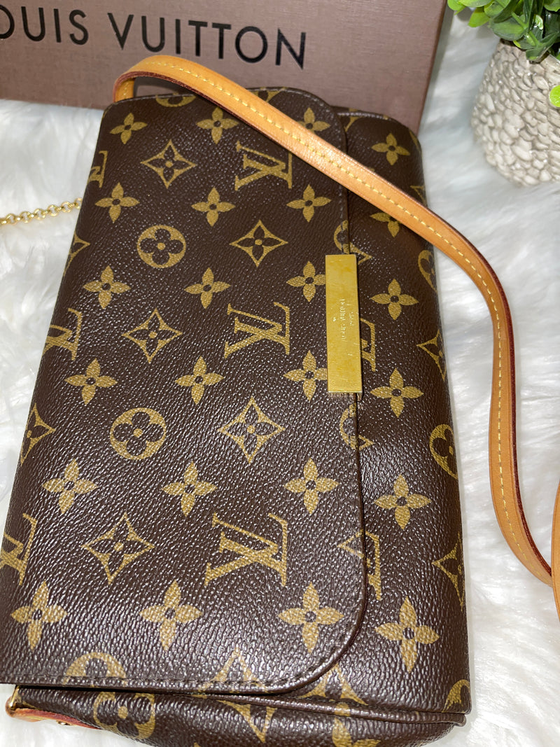 LOUIS VUITTON Monogram Favorite MM