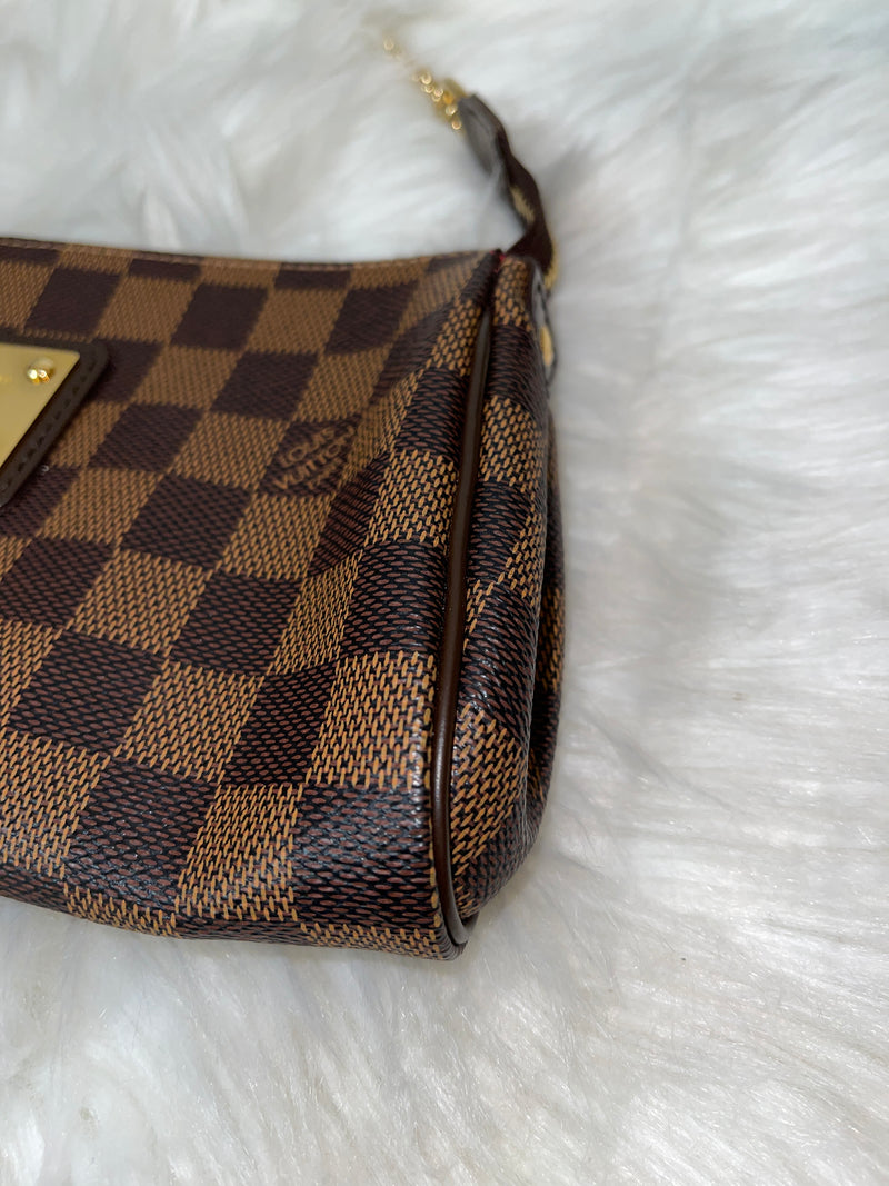 LOUIS VUITTON Damier Ebene Eva Clutch