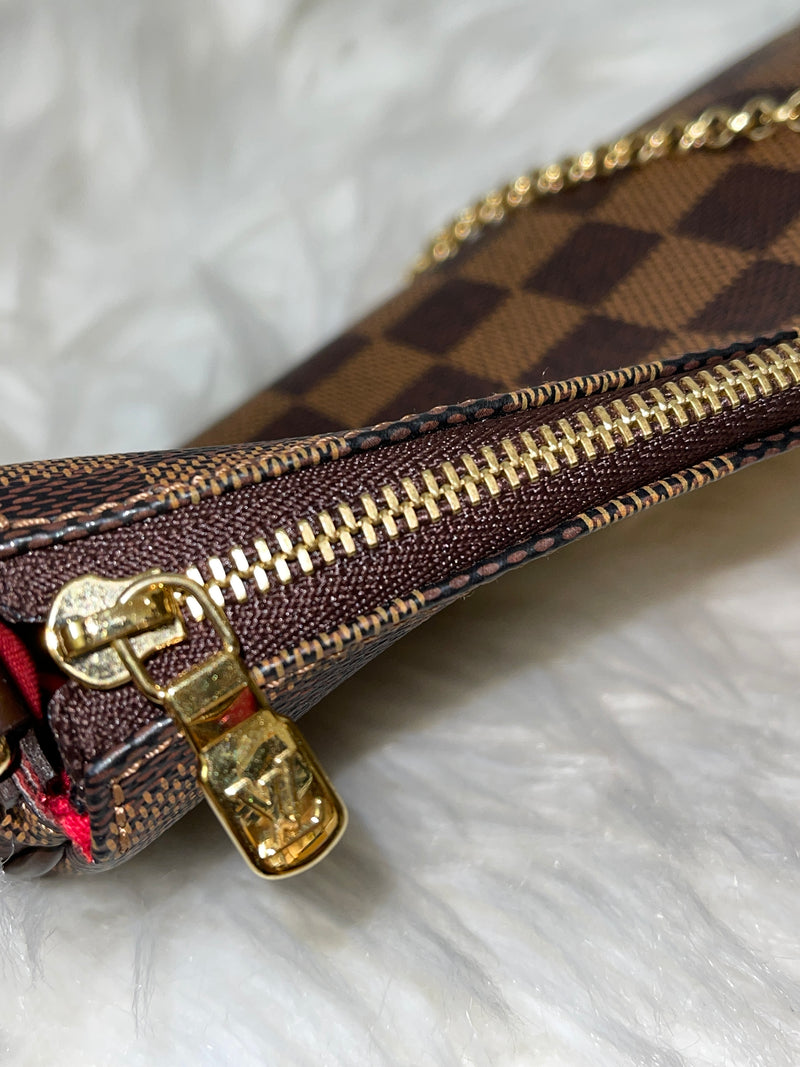 LOUIS VUITTON Damier Ebene Eva Clutch