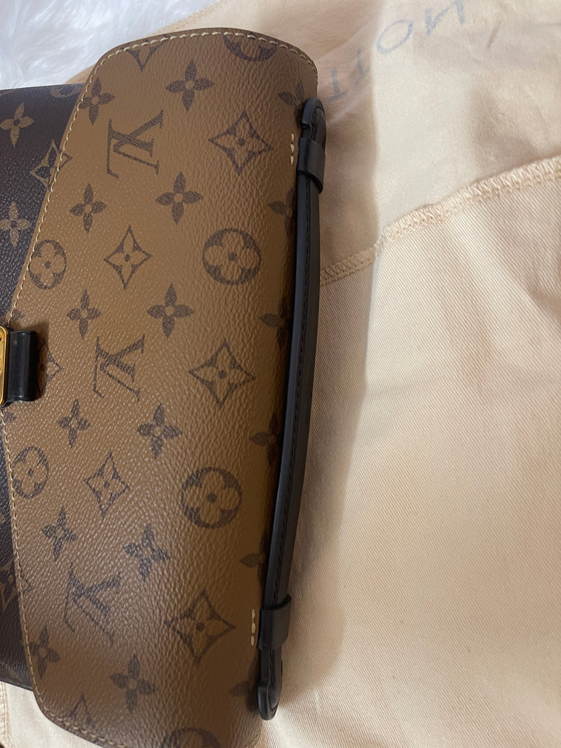 LOUIS VUITTON Monogram Reverse Canvas Pochette Metis